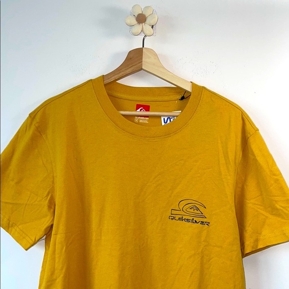 Quiksilver Yellow Short Sleeve Tee Casual Cotton - Picture 2 of 5
